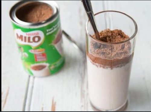 Cách pha sữa A2 nguyên kem với Milo Úc